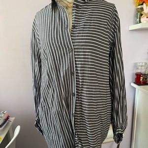 Who What Wear Button Shirt